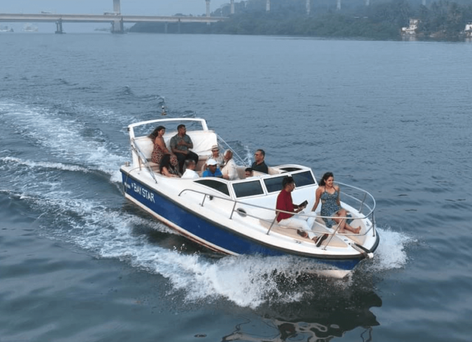 Bay start Yacht